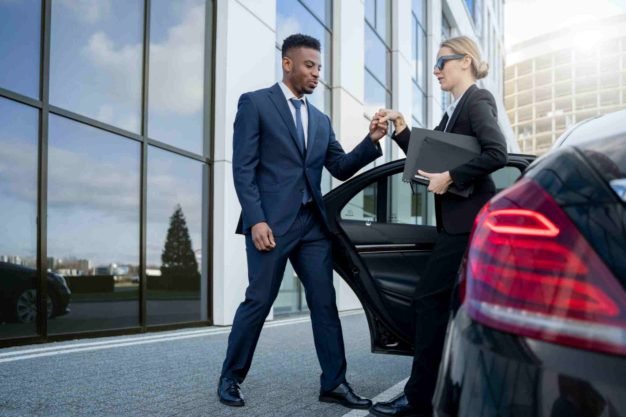 How-Does-Limo-Service-Work